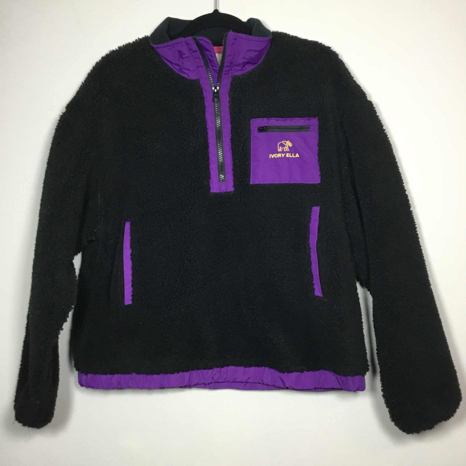 Ivory Ella Outdoors Hiking Granola Girl Black Purple Fleece 1/4 Zip Jacket M